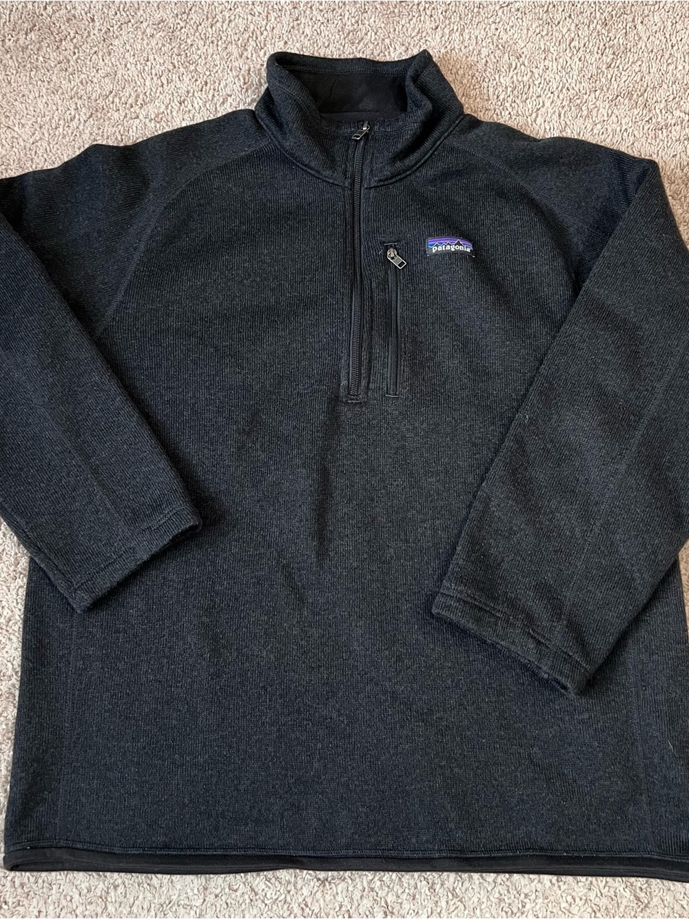 Patagonia Men’s Black Quarter-Zip Fleece Pullover Large